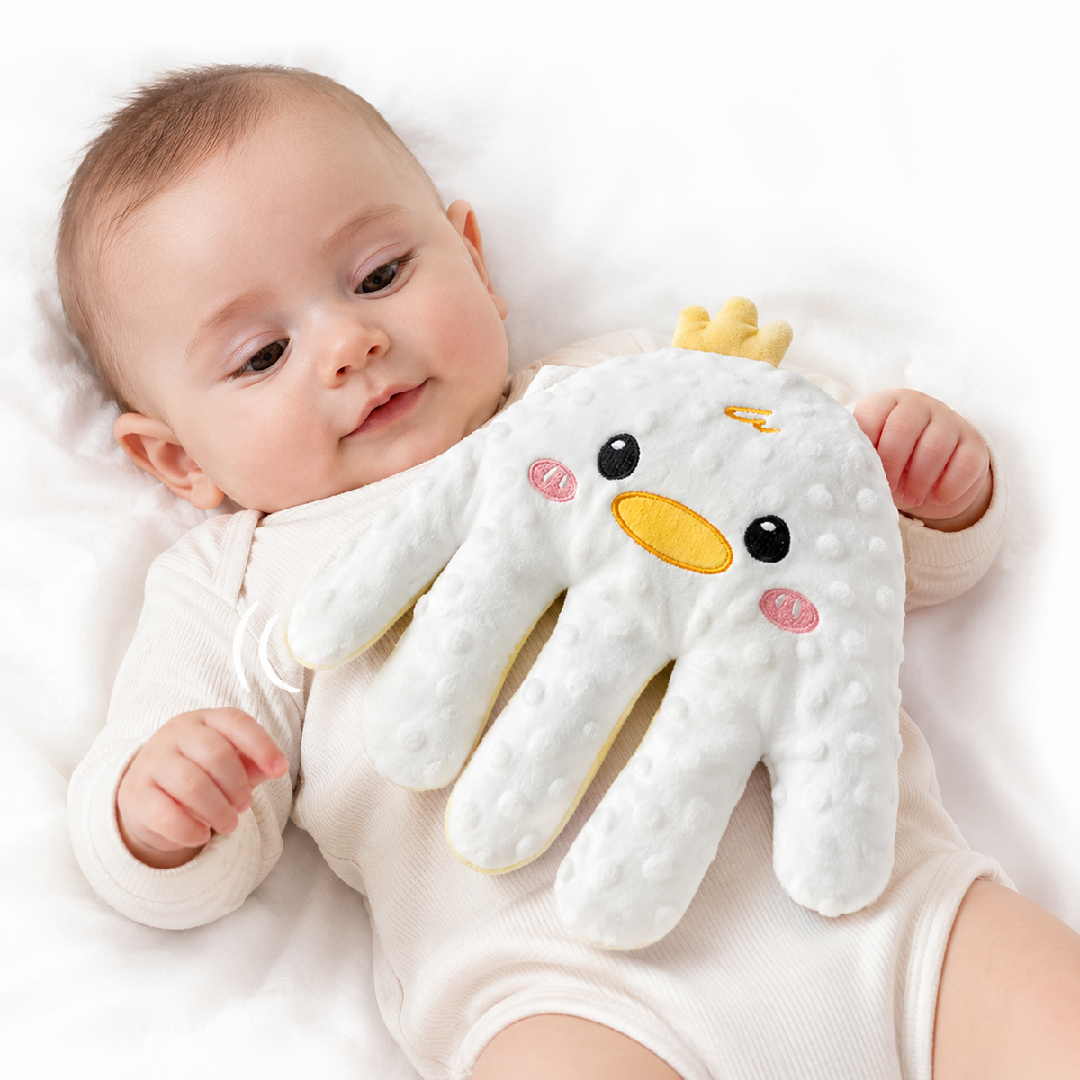 Juguete Calmante para Bebé Tipo Mano de Peluche con Movimiento de Golpecitos – 25.5 x 25.5 cm